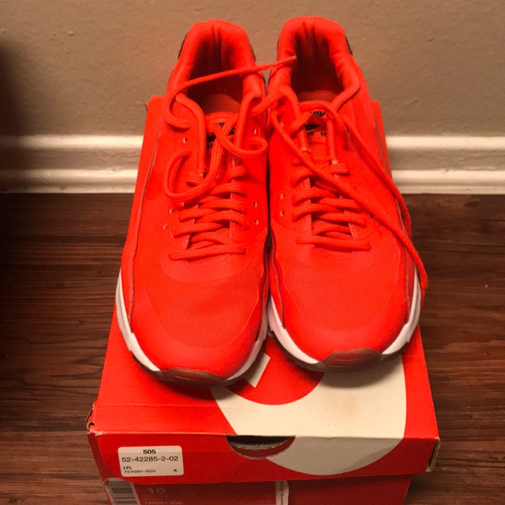 Nike Air Max 90 Ultra Essential